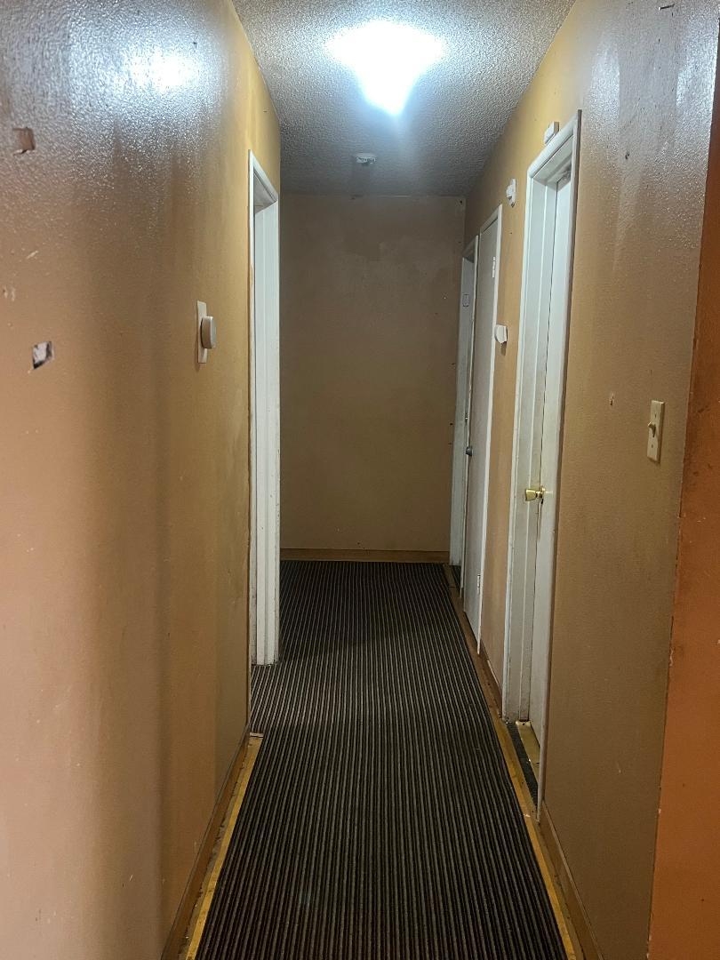 2304 Coston