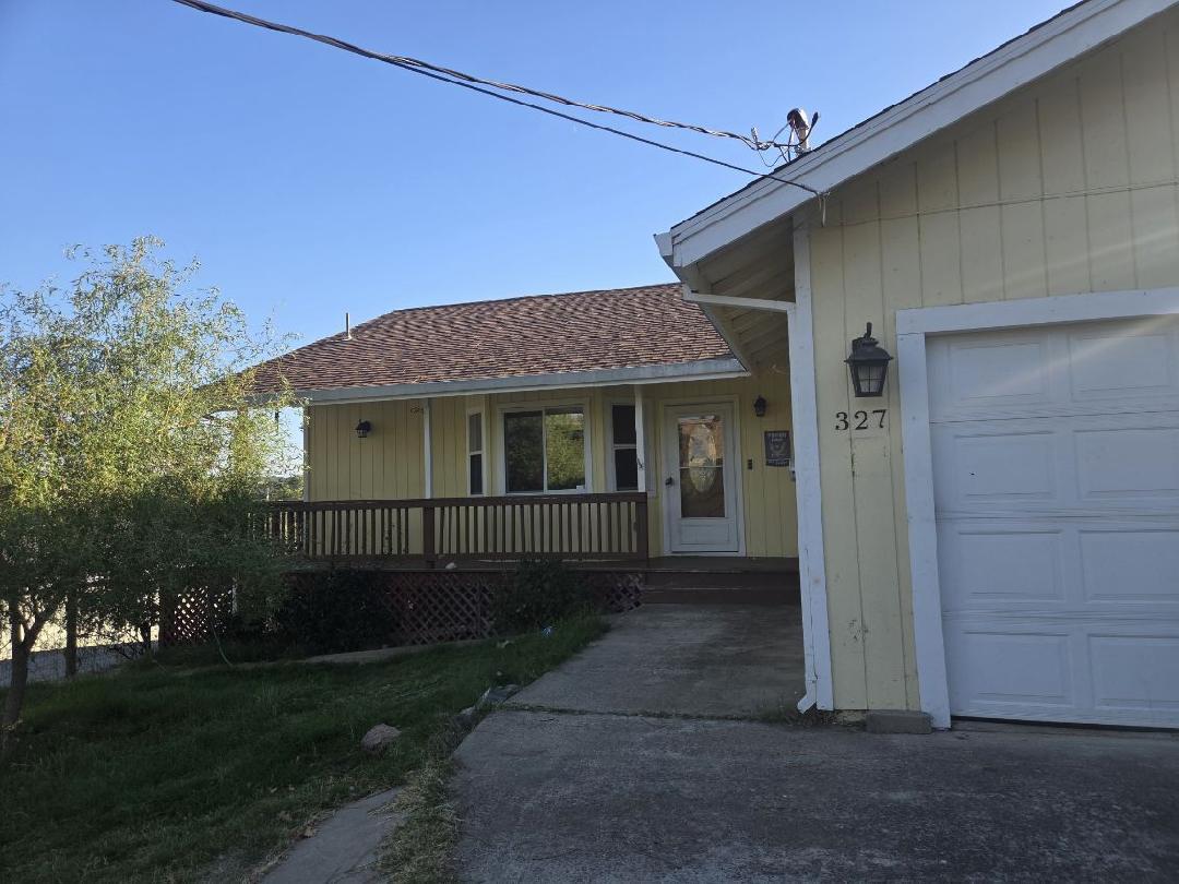 327 Cemetery Avenue