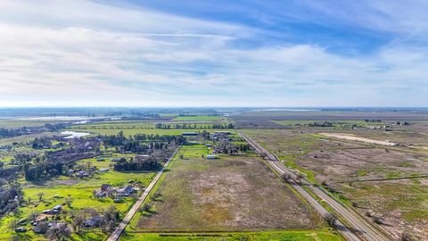 3333 NICOLAUS Road Lincoln CA 95648