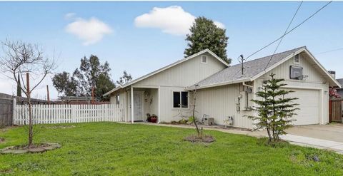 1829 8th Avenue Olivehurst CA 95961