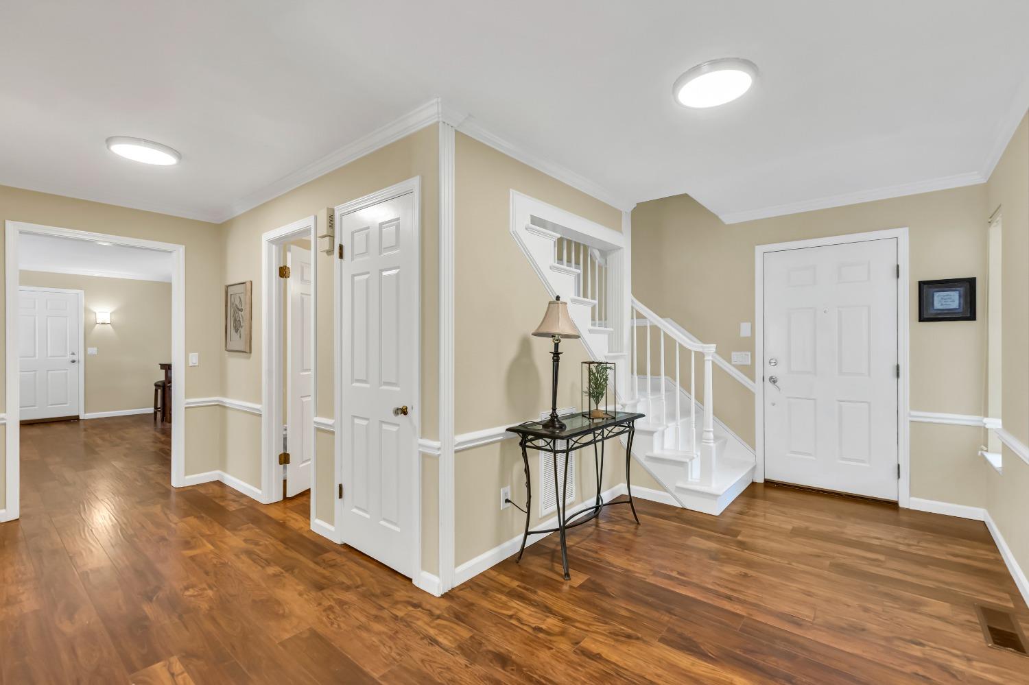 6811 Beaver Pond Road