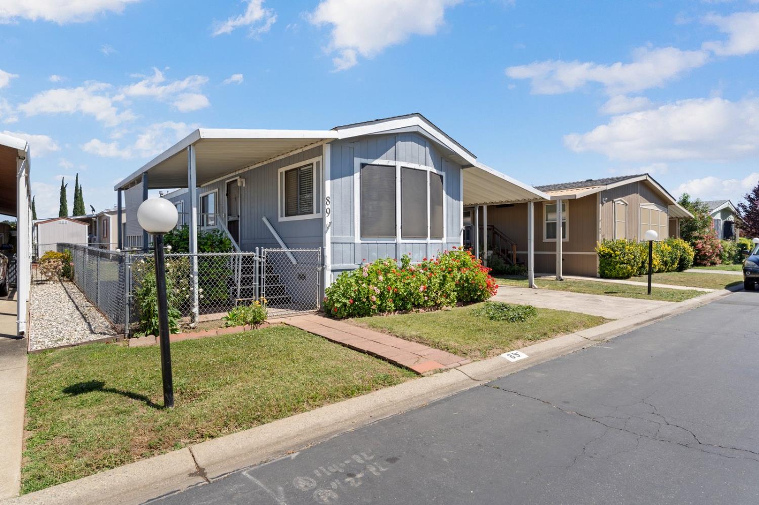 3120 Live Oak Boulevard 89