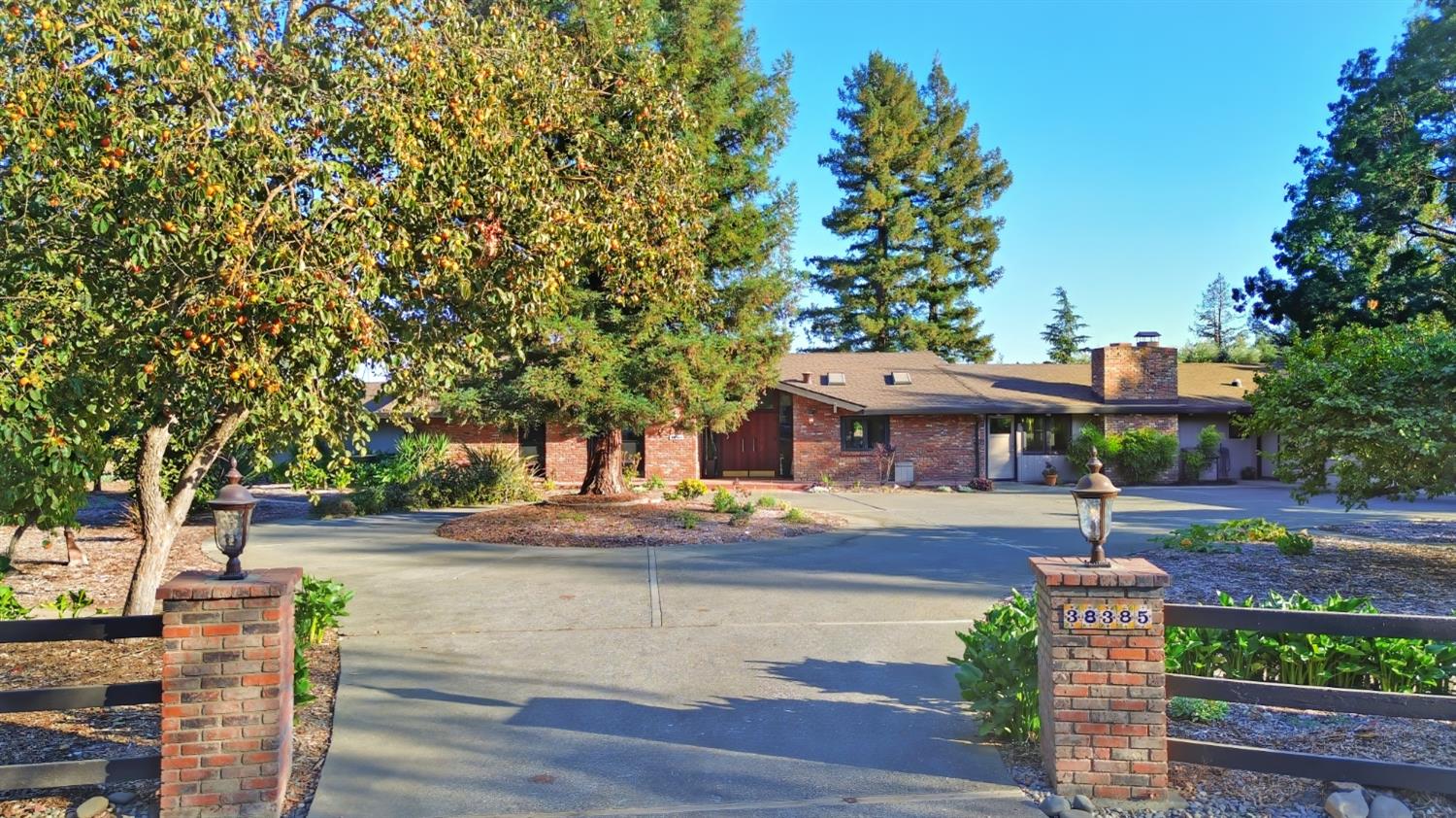 38385 Larue Way