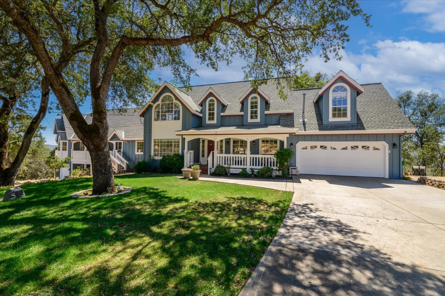 1285 Sierra East Court