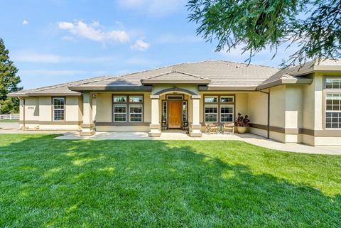 9793 Diablo Vista Avenue Galt CA 95632