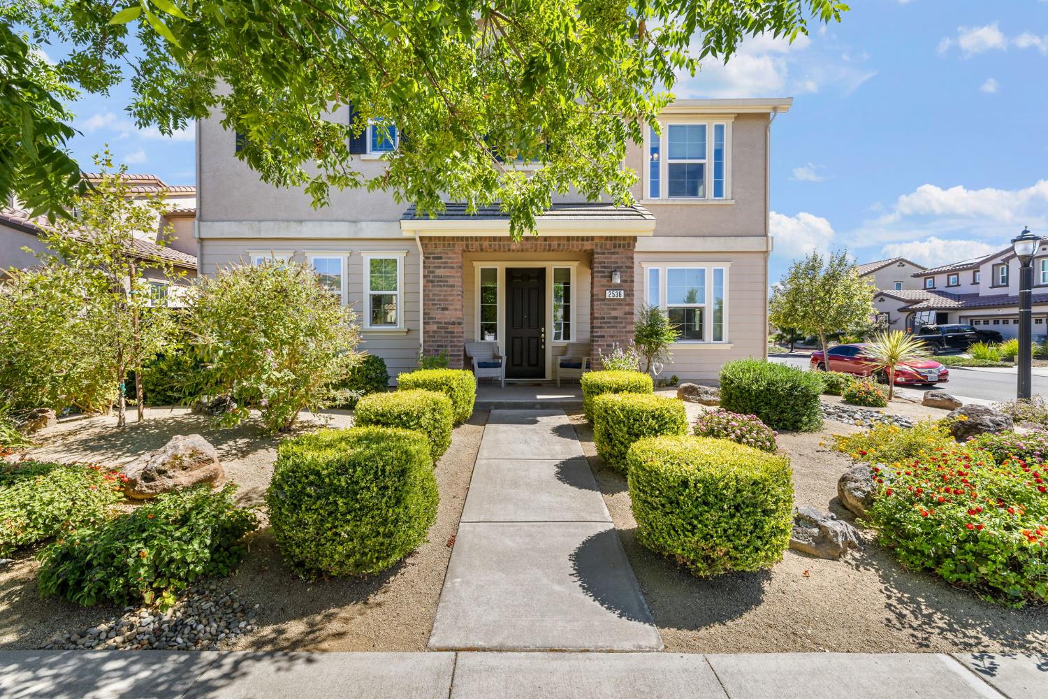 2536 Webster Court