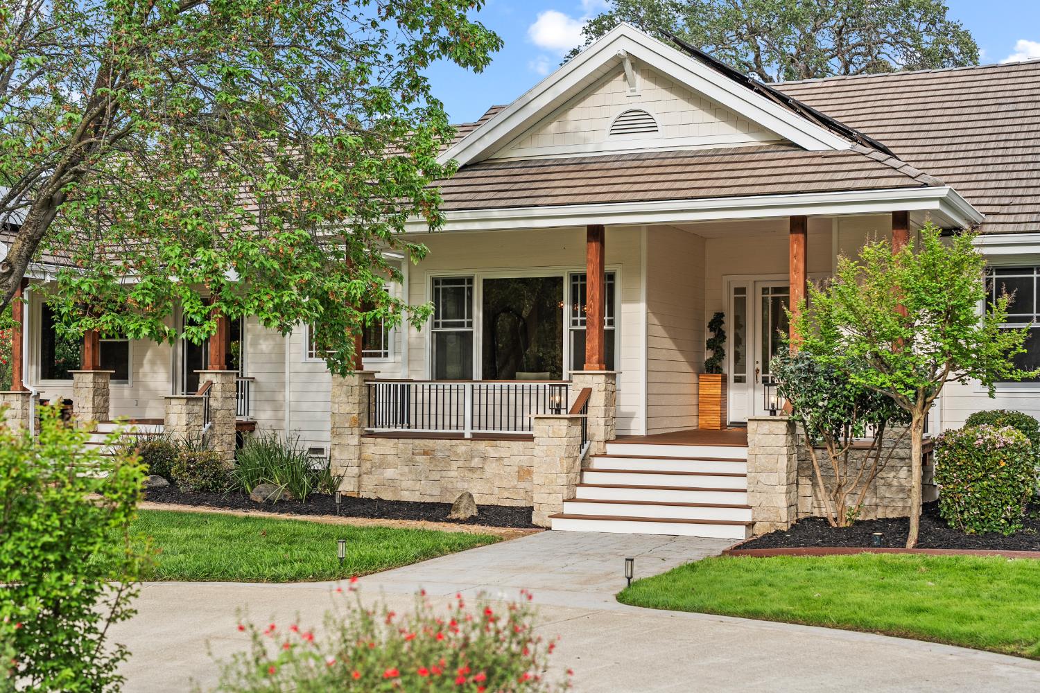 8315 Horseshoe Bar Road