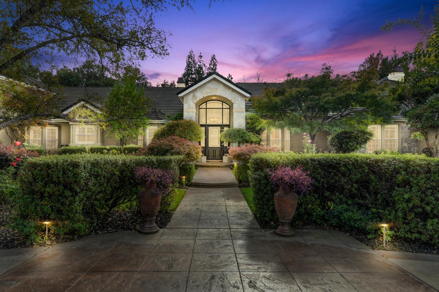 5804 Saint Francis Court