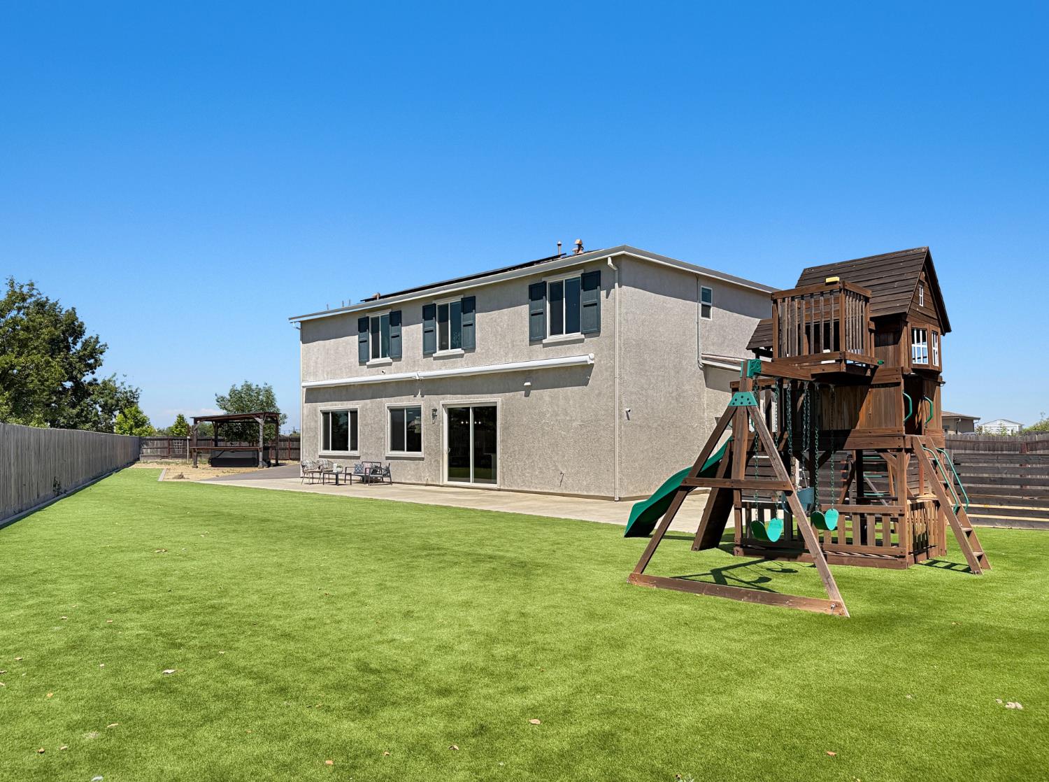 412 Ashwood Way
