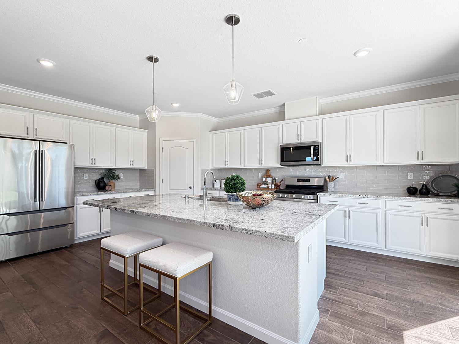 412 Ashwood Way