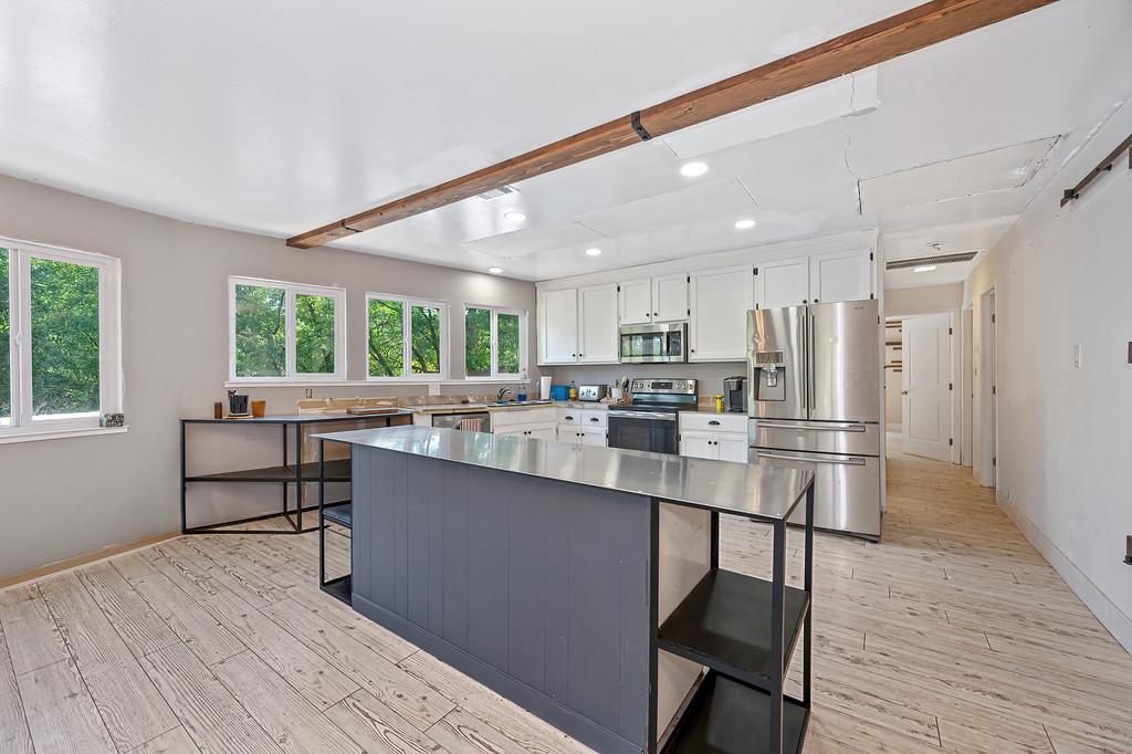 456 Greenwood Drive
