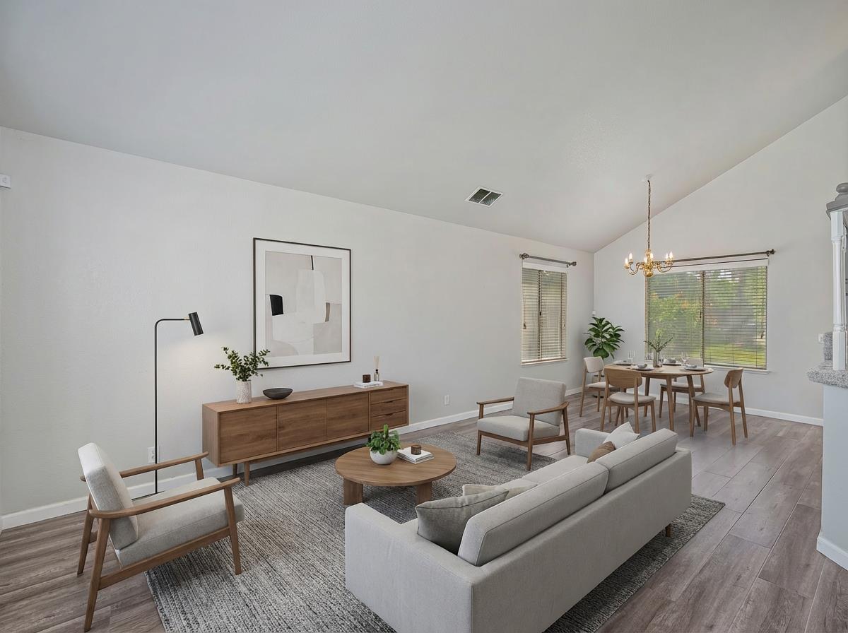 8239 Derbyshire Circle