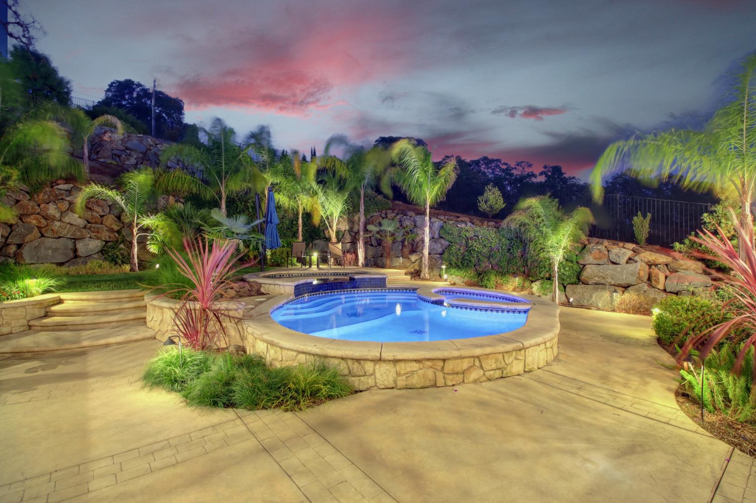 801 802 Cristina Court