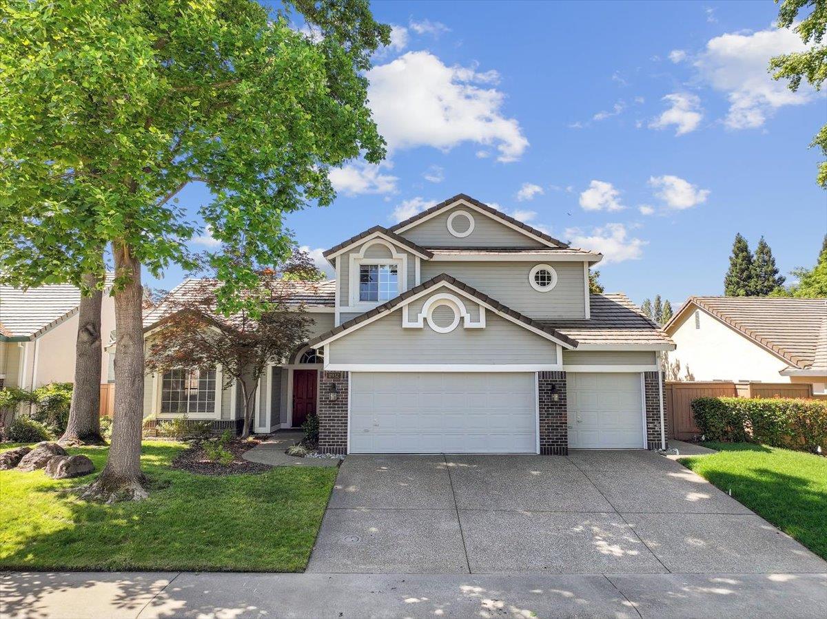 11932 Old Eureka Way