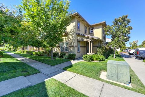 1553 Bonanza Lane Folsom CA 95630