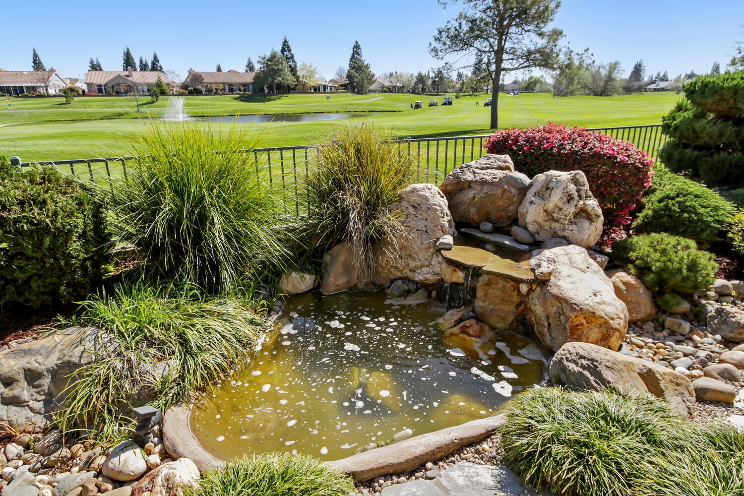 7338 School House Lane