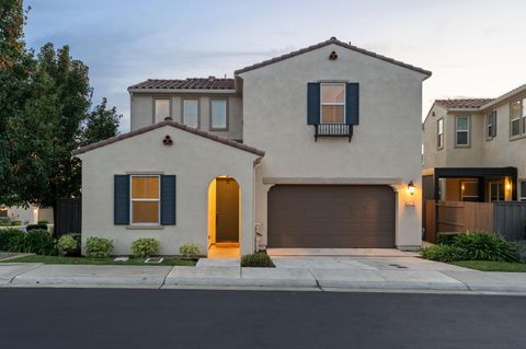 8674 Mahonia Drive El Dorado Hills CA 95762