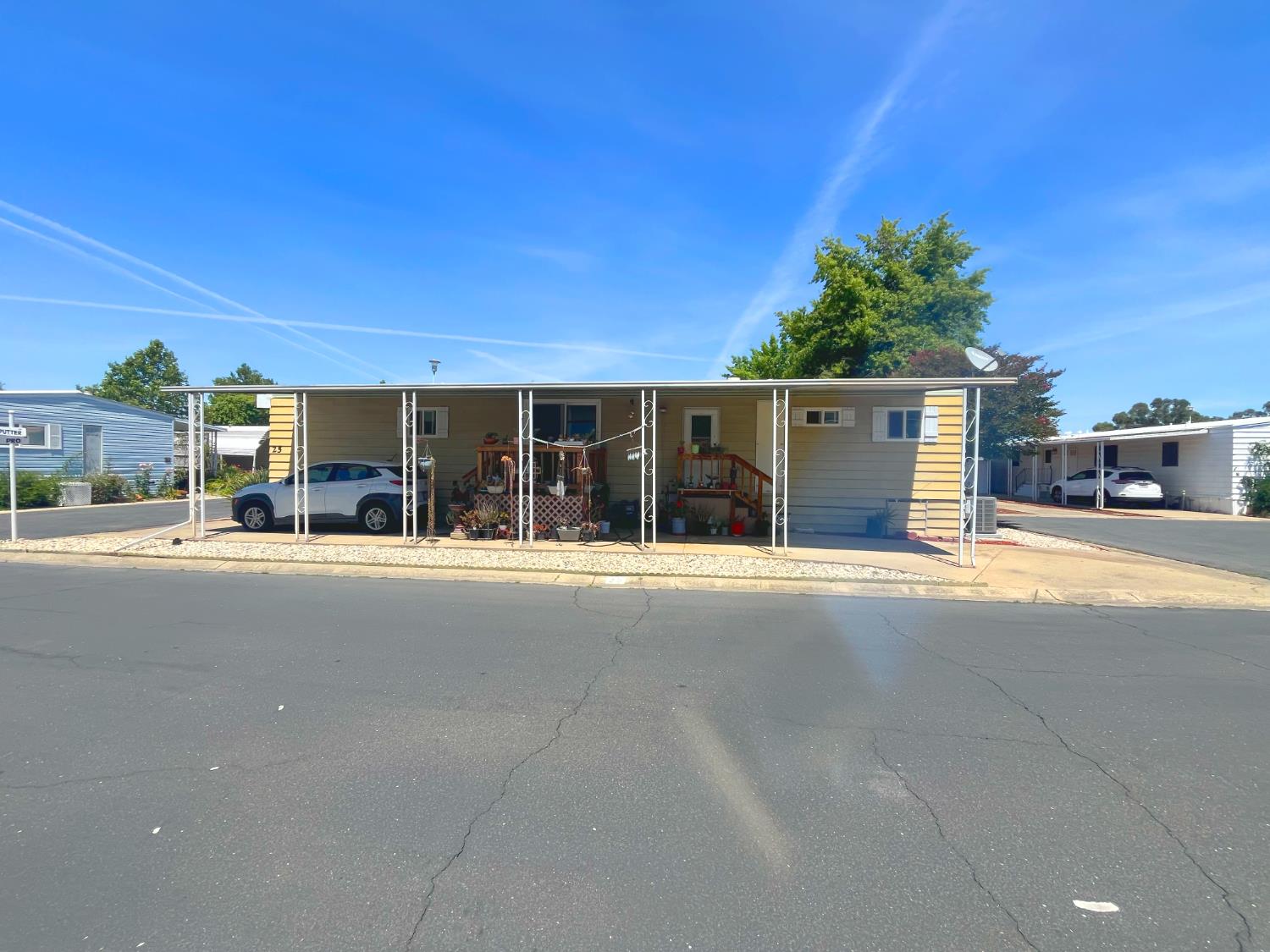 8665 Florin Road 25