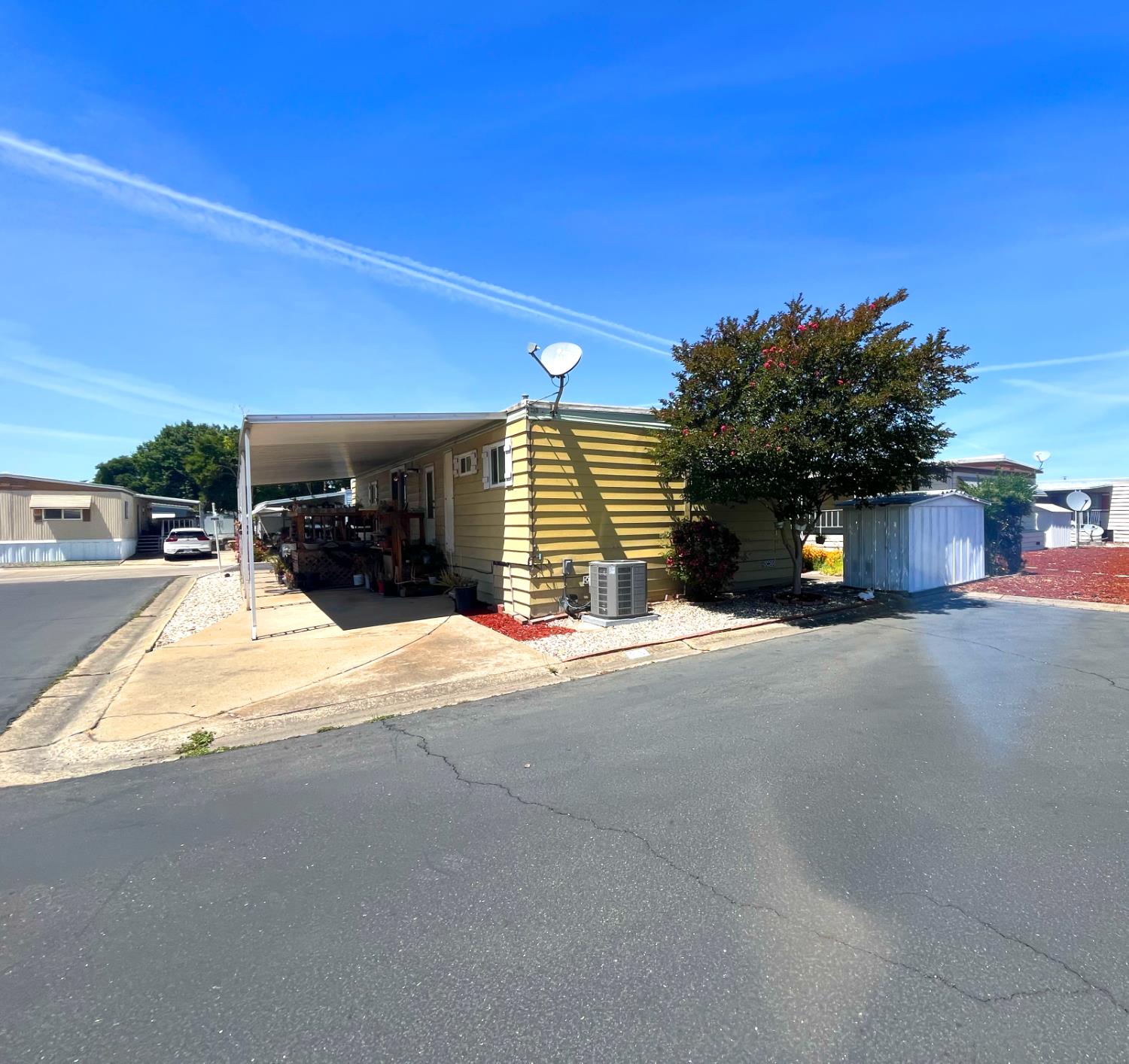 8665 Florin Road 25