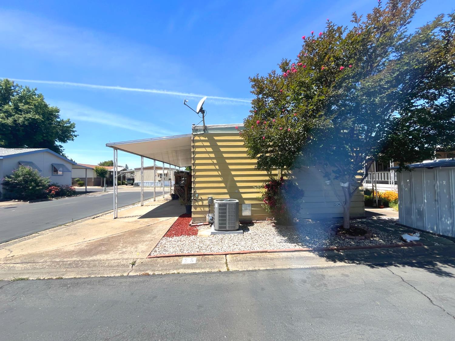 8665 Florin Road 25