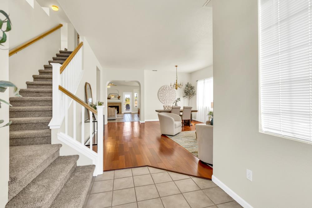 8225 Wooded Brook Drive