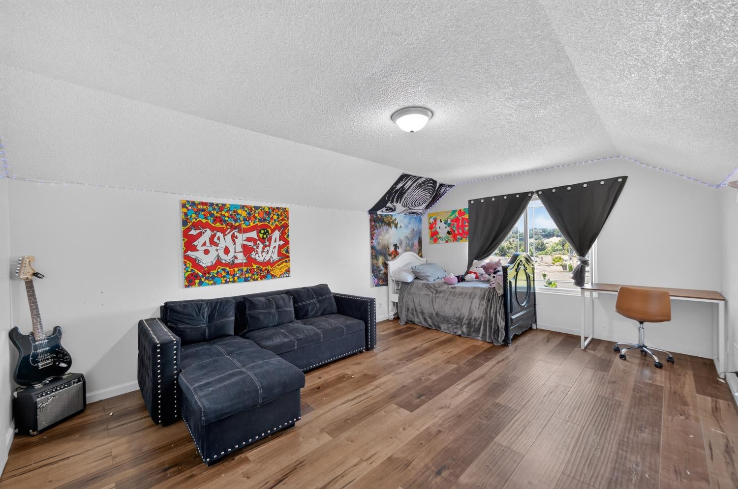 807 REEF POINT Drive