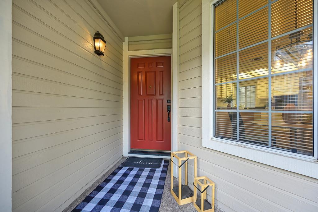 139 River Chase Circle