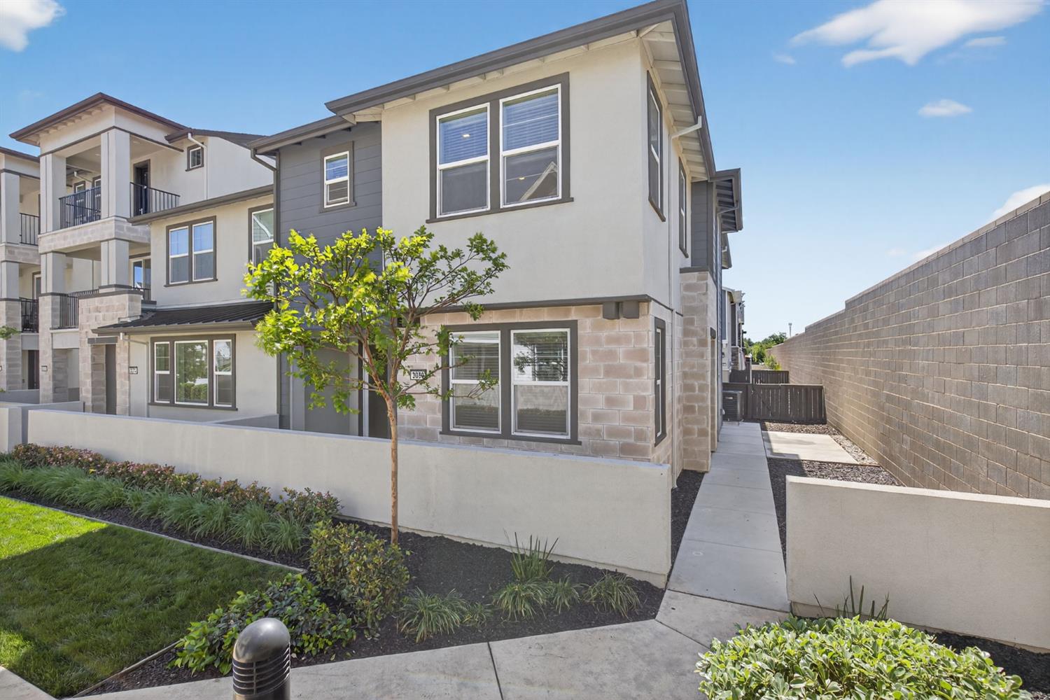 3080 Windwalker Walk