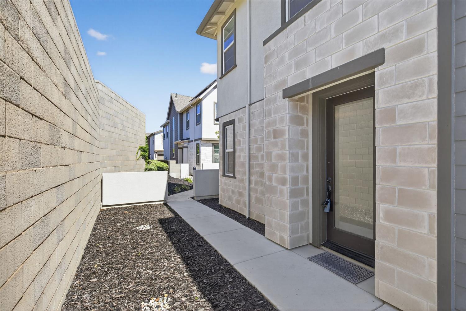 3080 Windwalker Walk