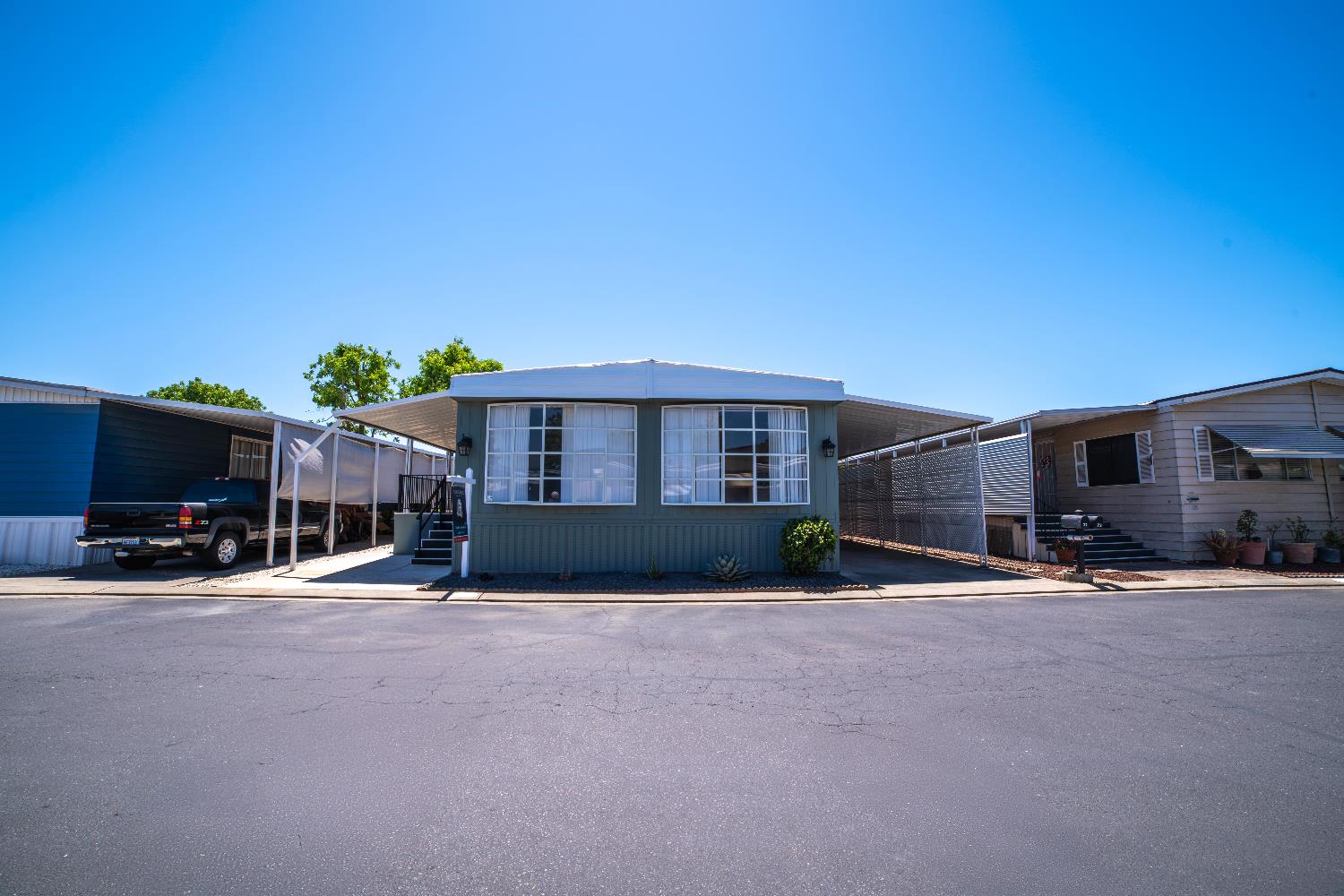 1200 S CARPENTER Road 71