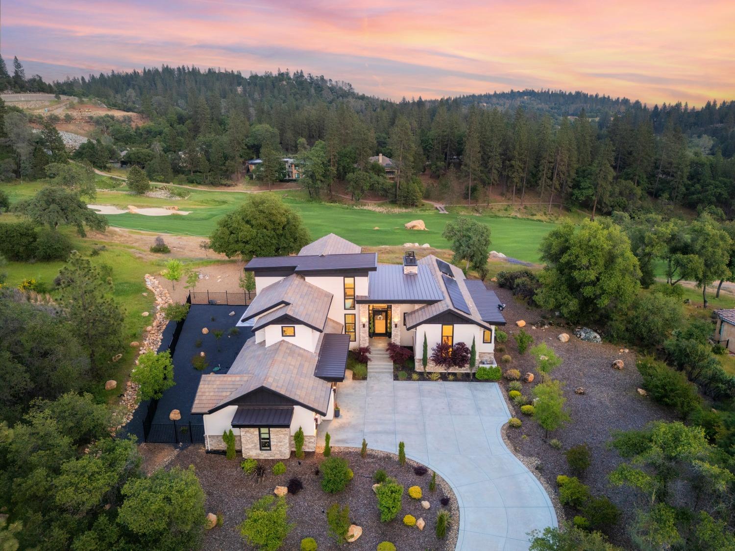 2056 Long View Drive