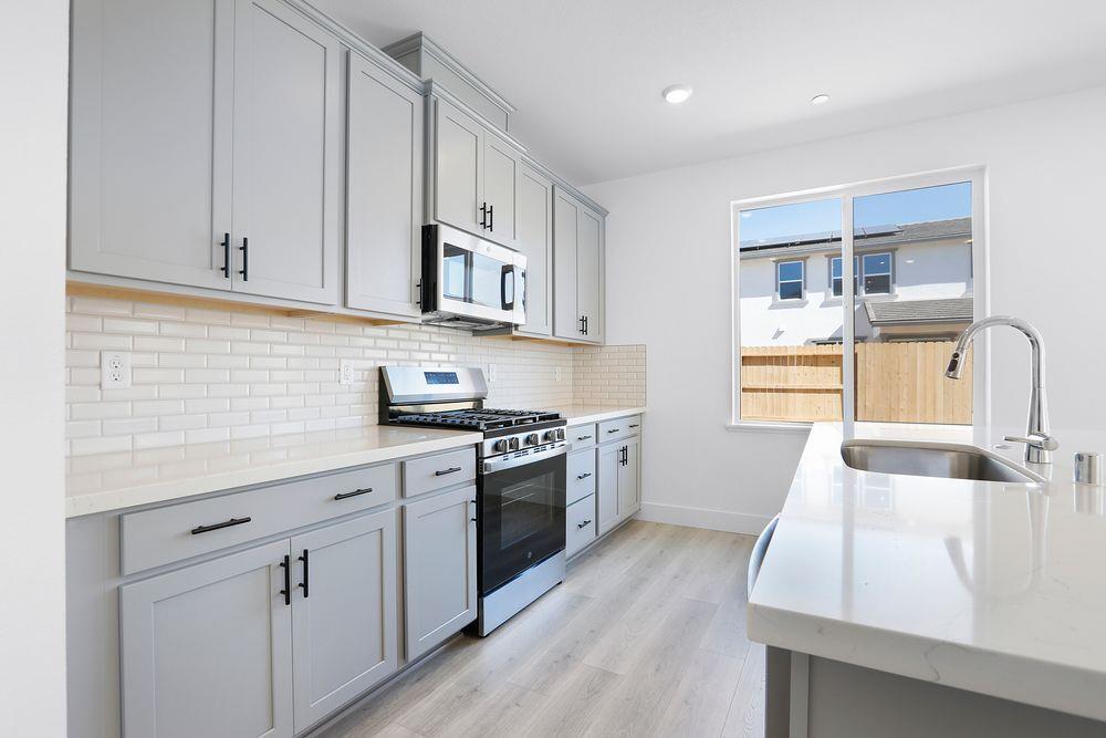 8091 Monterey Pebble Way