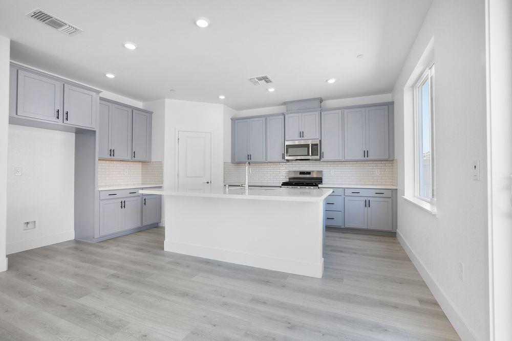 8091 Monterey Pebble Way