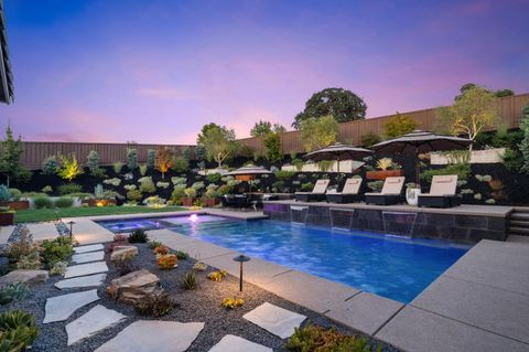 1319 Vineyard Court Folsom CA 95630