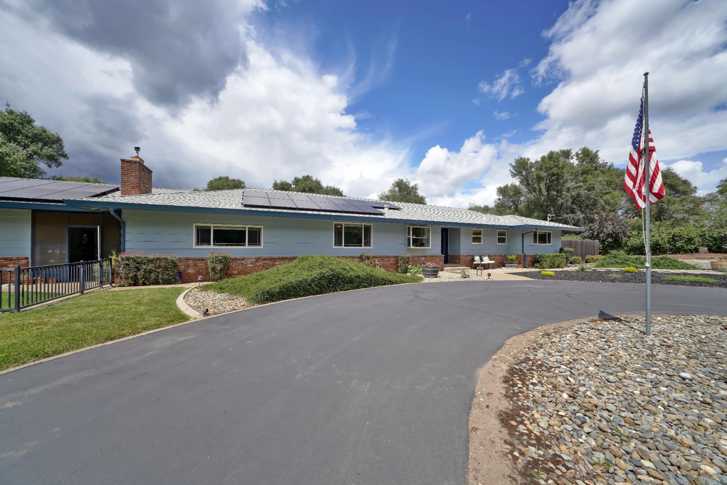 4020 Panadero Drive