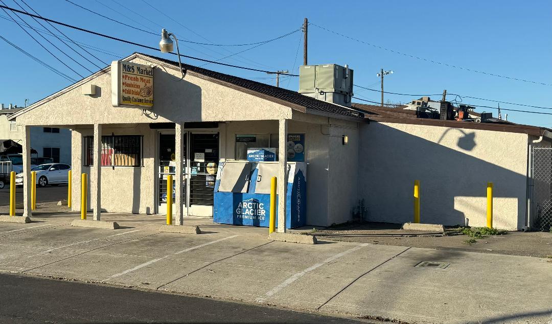 4885 Washington Street