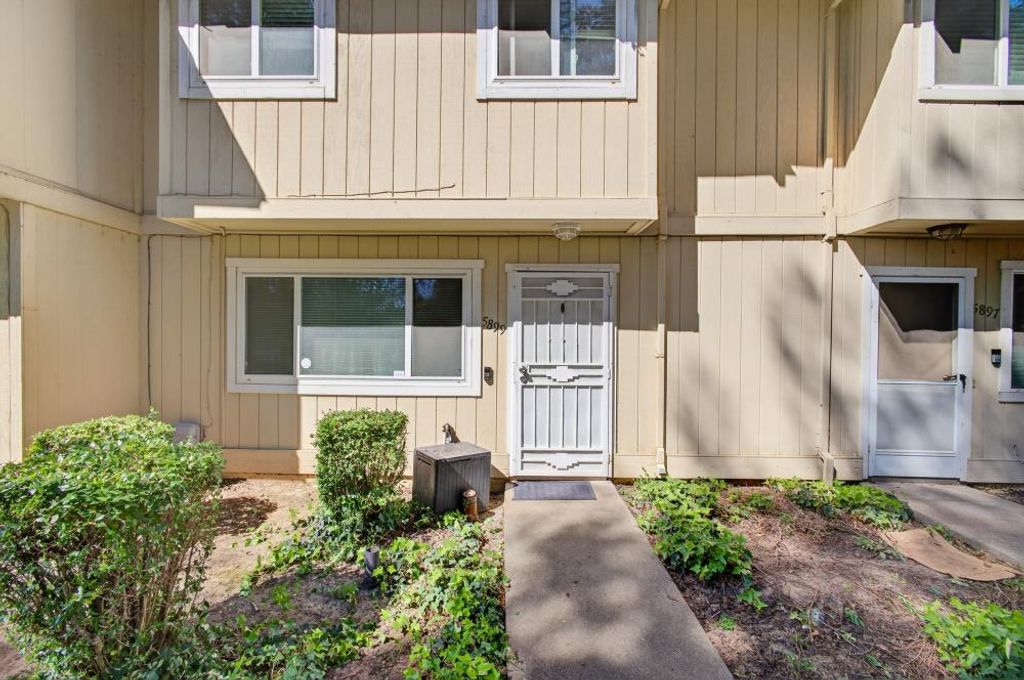 Photo of 5899 Bamford Drive, Sacramento, CA 95823 (MLS # 226030733)