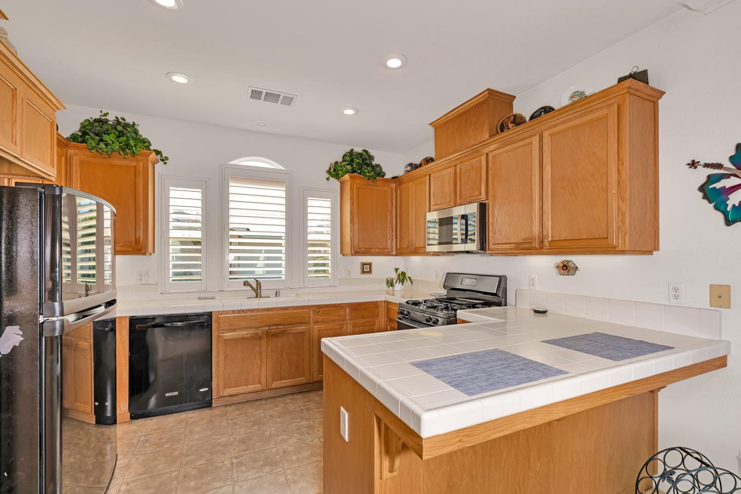 Los Banos, California 93635, United States, 2 Bedrooms Bedrooms, ,2 BathroomsBathrooms,Residential,Active,195201