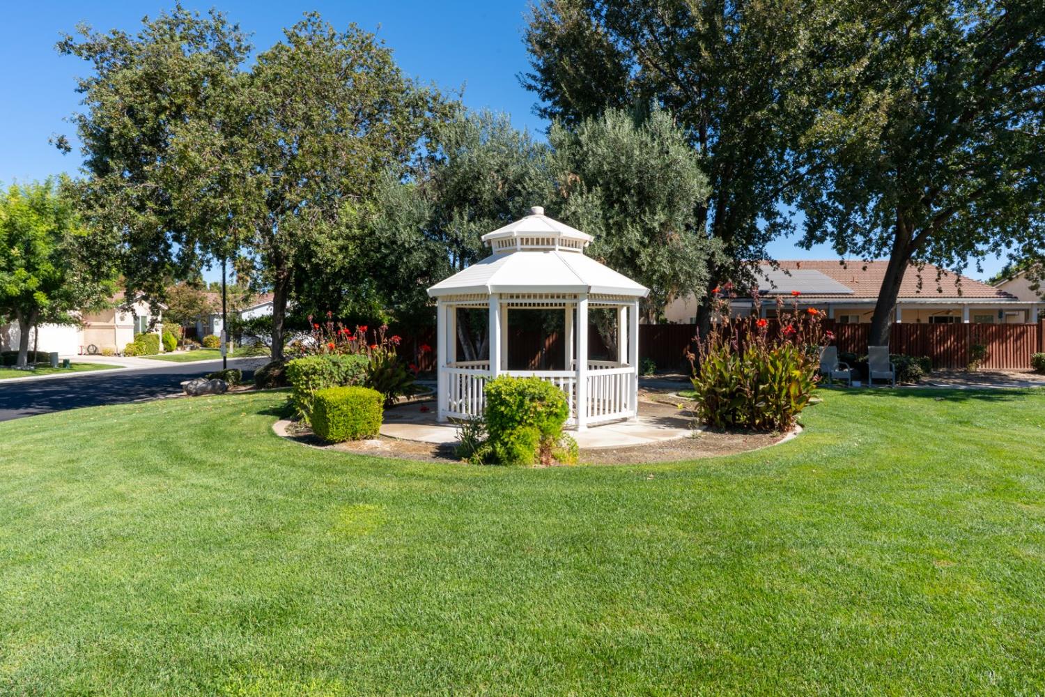 Los Banos, California 93635, United States, 2 Bedrooms Bedrooms, ,2 BathroomsBathrooms,Residential,Active,195201