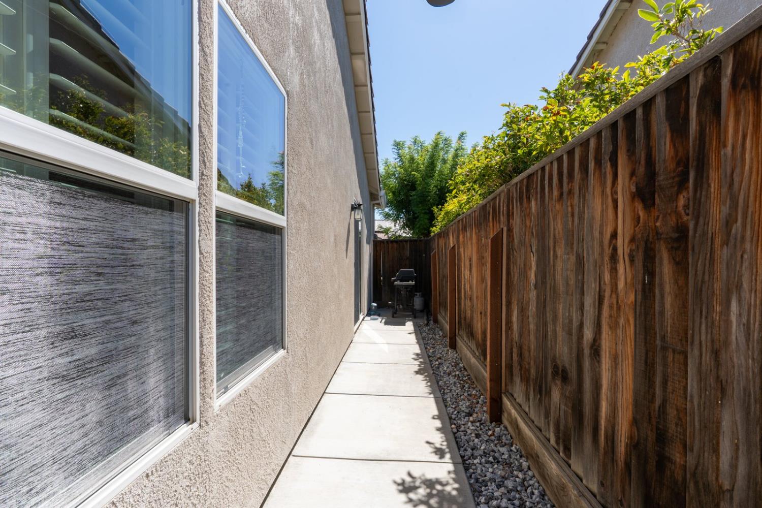 Los Banos, California 93635, United States, 2 Bedrooms Bedrooms, ,2 BathroomsBathrooms,Residential,Active,195201