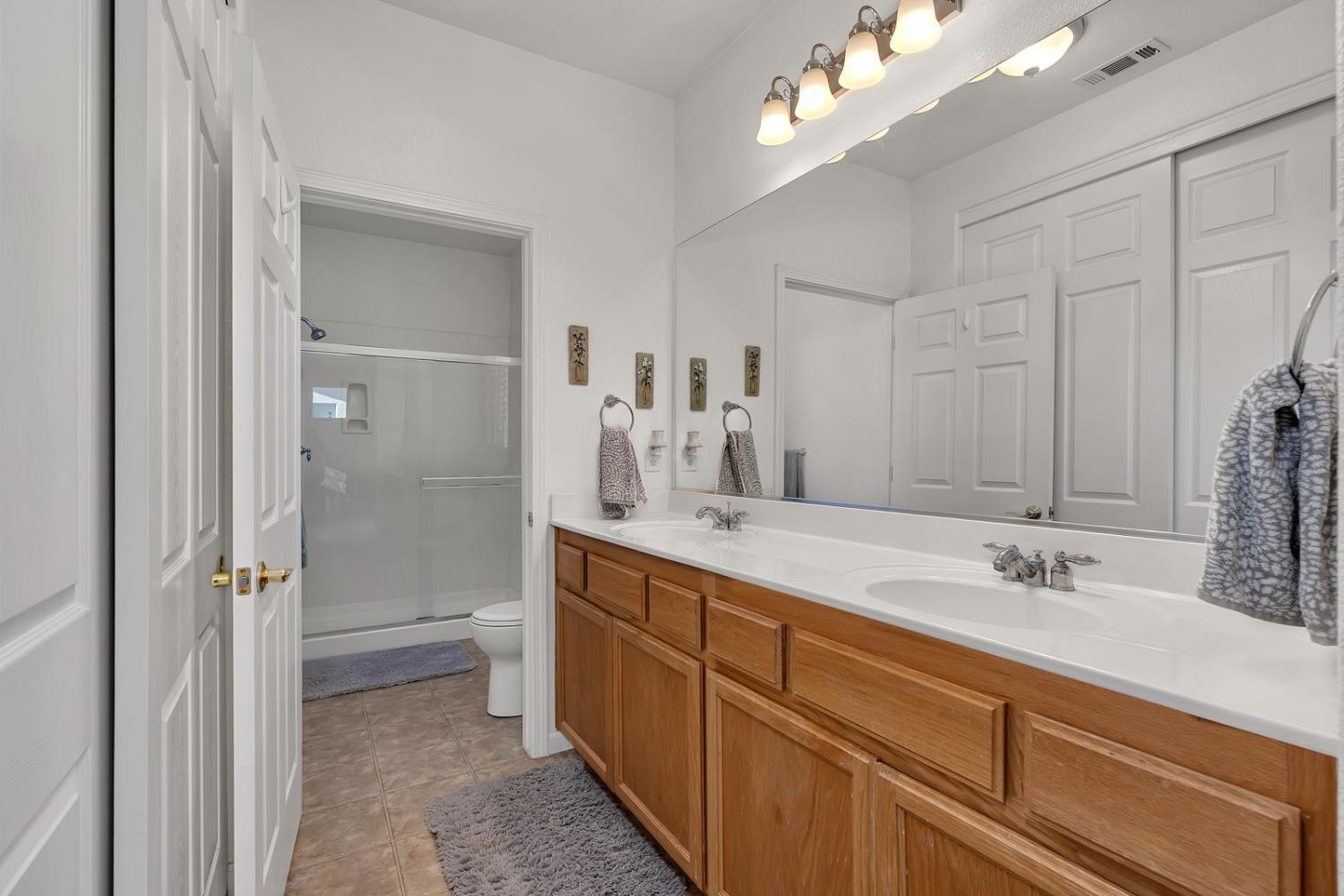 Los Banos, California 93635, United States, 2 Bedrooms Bedrooms, ,2 BathroomsBathrooms,Residential,Active,195201