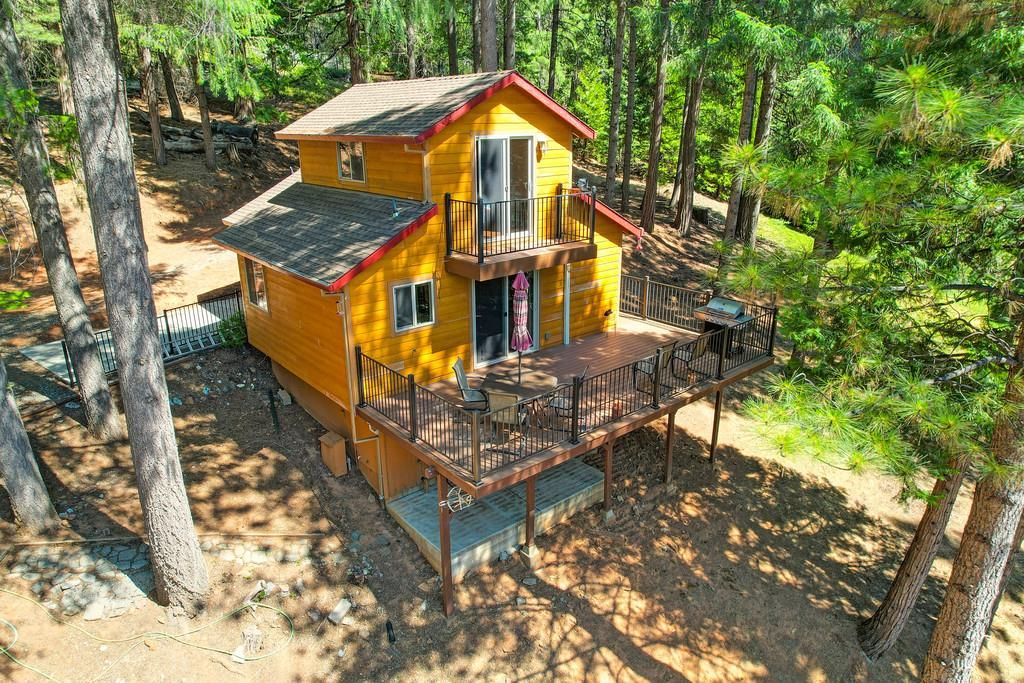 Photo of 9600 Grizzly Flat Road, Grizzly Flats, CA 95636 (MLS # 226005549)