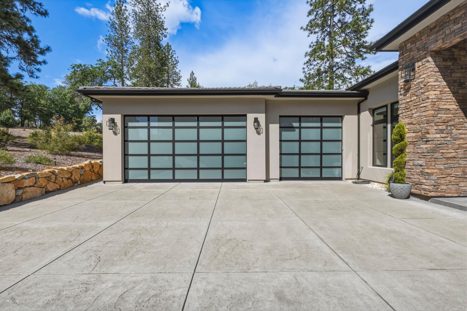 1455 Lodge View Drive