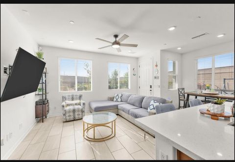 5301 E Commerce Way 56101 Sacramento CA 95835