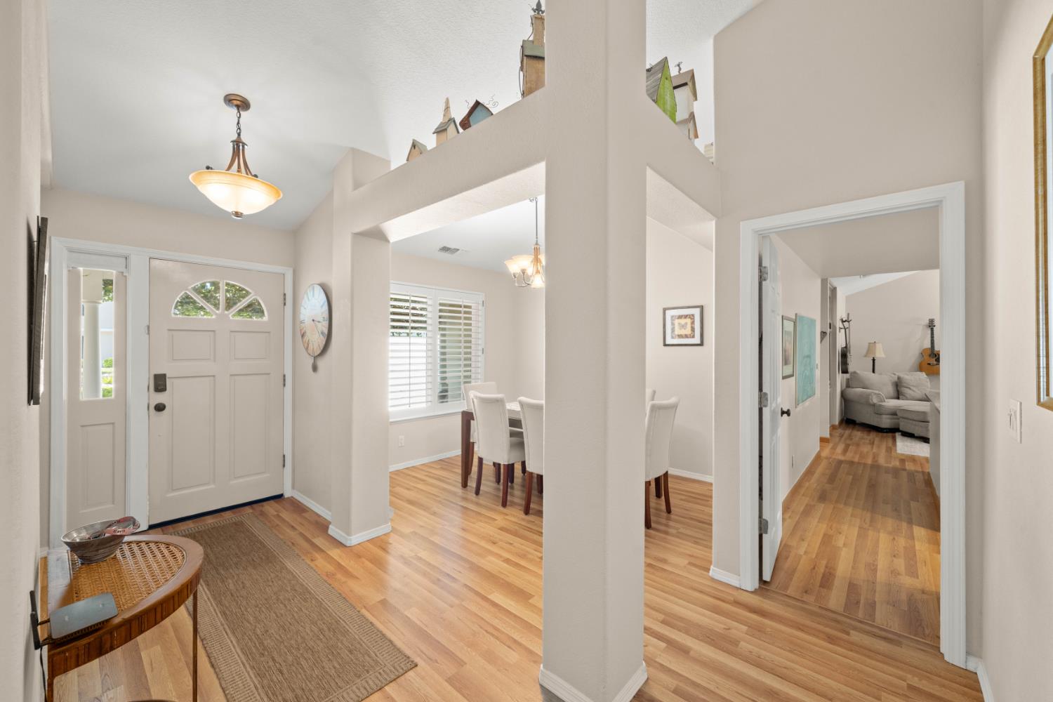 1533 River Oak Way