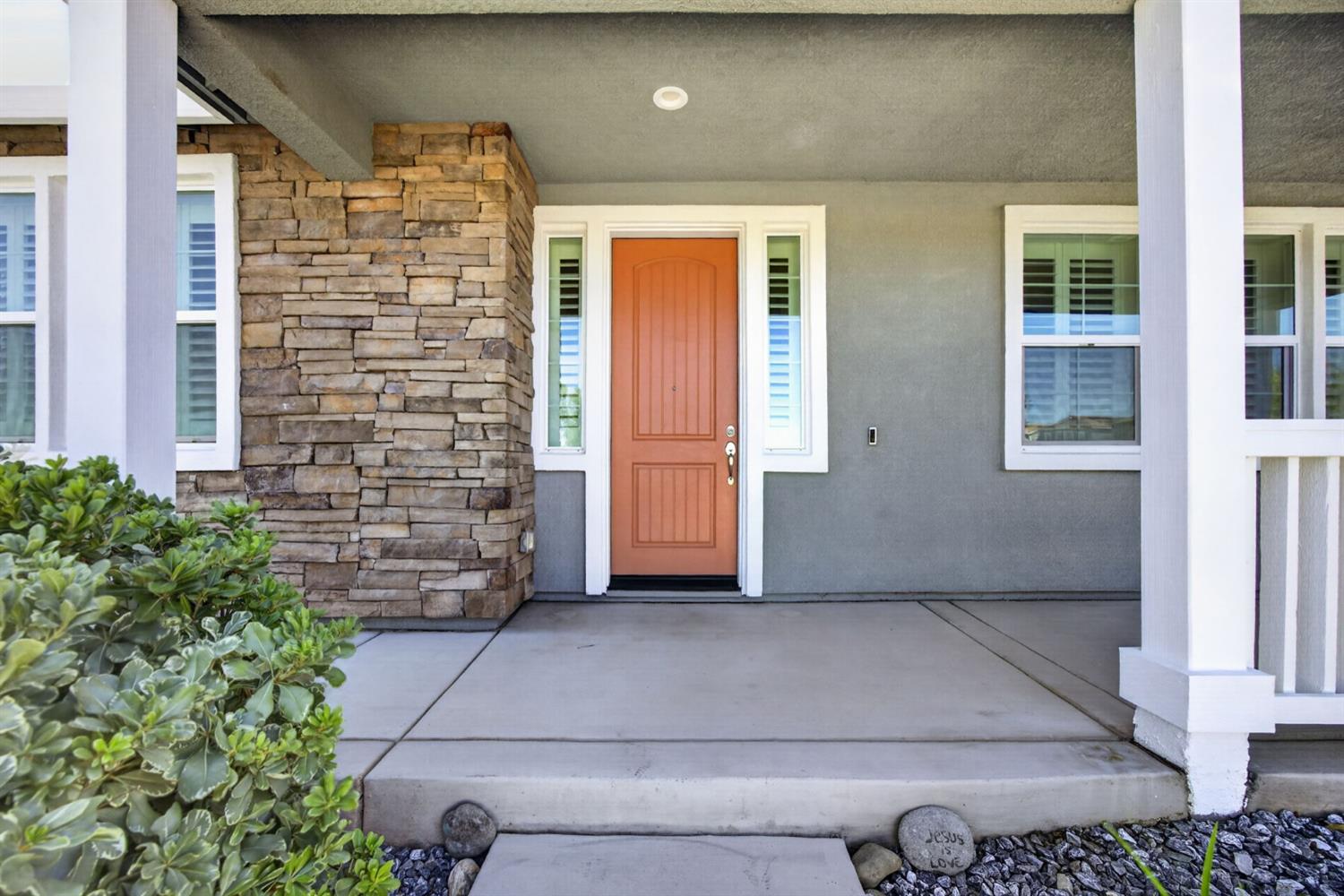 850 W Main Street