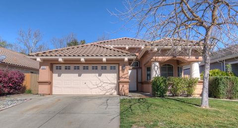 2820 Dinwiddie Way, Elk Grove, CA 95758 - MLS#: 224153673