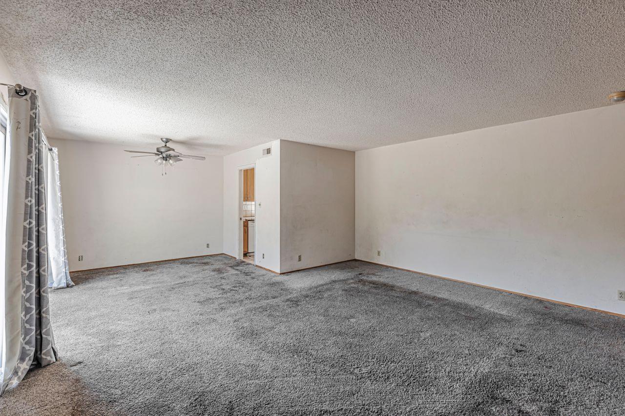 6688 Silverthorne Circle