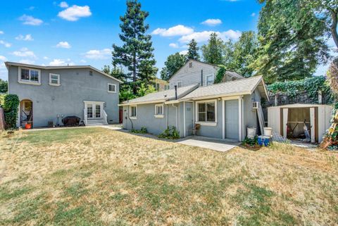 542 2nd Street Woodland CA 95695