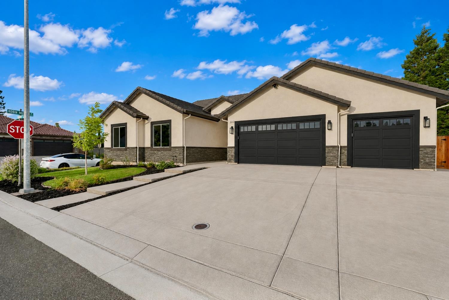 3394 Banbury Lane - Photo 3